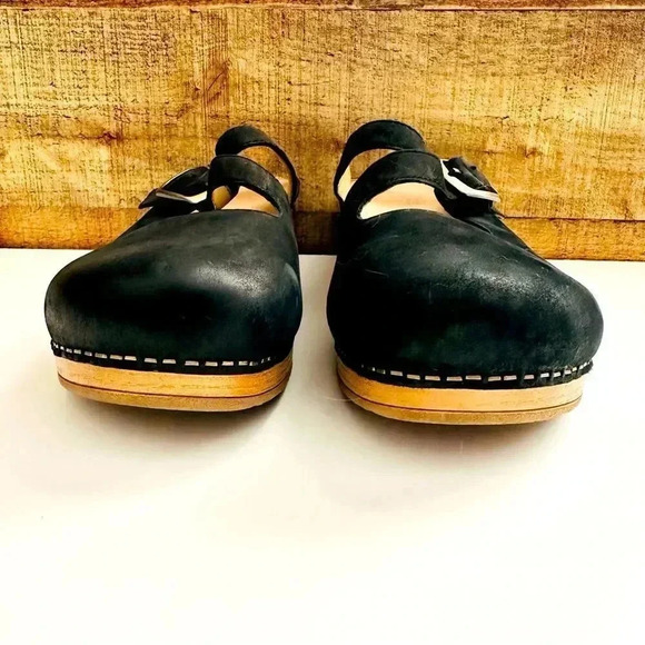 Dansko Britney Burnished Black Nubuck Leather Mule/Clog Shoes - Picture 6 of 10